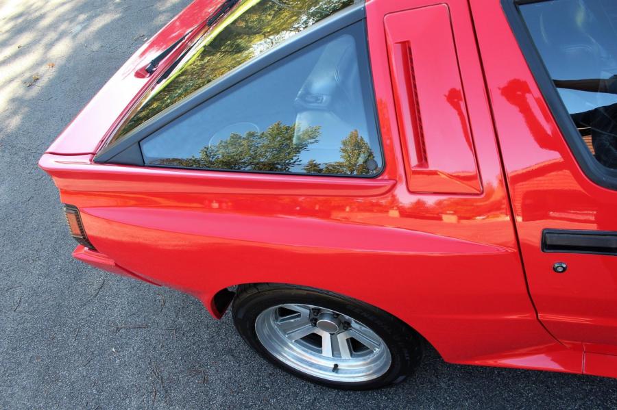 Детали экстерьера Chrysler Conquest TSi 1987 года  (фото 40 из 137)